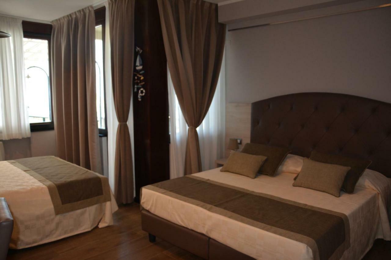 Asseu Hotel Sestri Levante Exterior photo