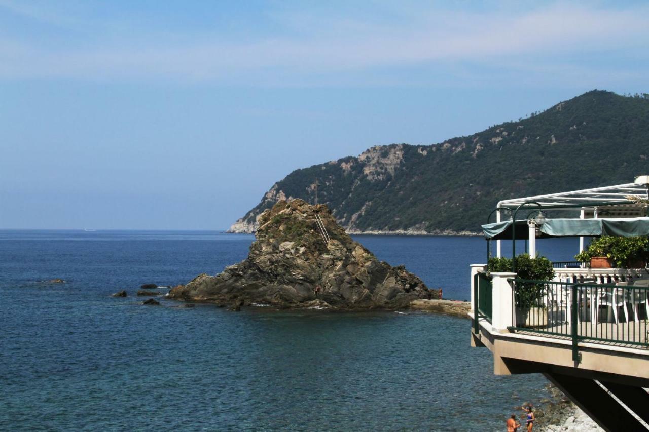Asseu Hotel Sestri Levante Exterior photo