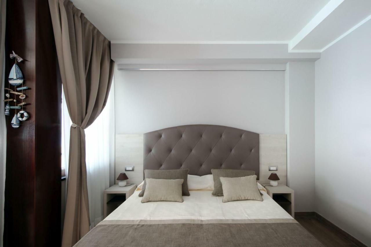 Asseu Hotel Sestri Levante Exterior photo