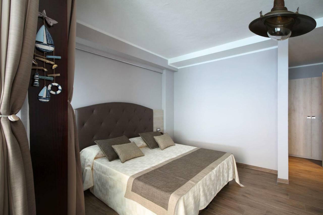 Asseu Hotel Sestri Levante Exterior photo