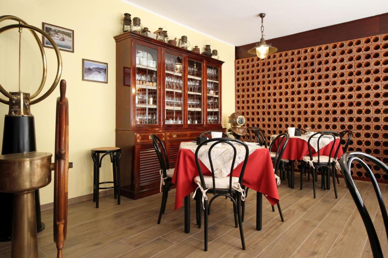 Asseu Hotel Sestri Levante Exterior photo
